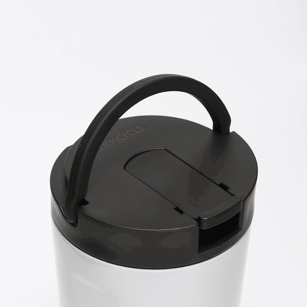 disney-kids-cup-r4 Kids_Cup_28_0906b7b6-4acf-4cb6-8c0d-d15f57c40b85.gif