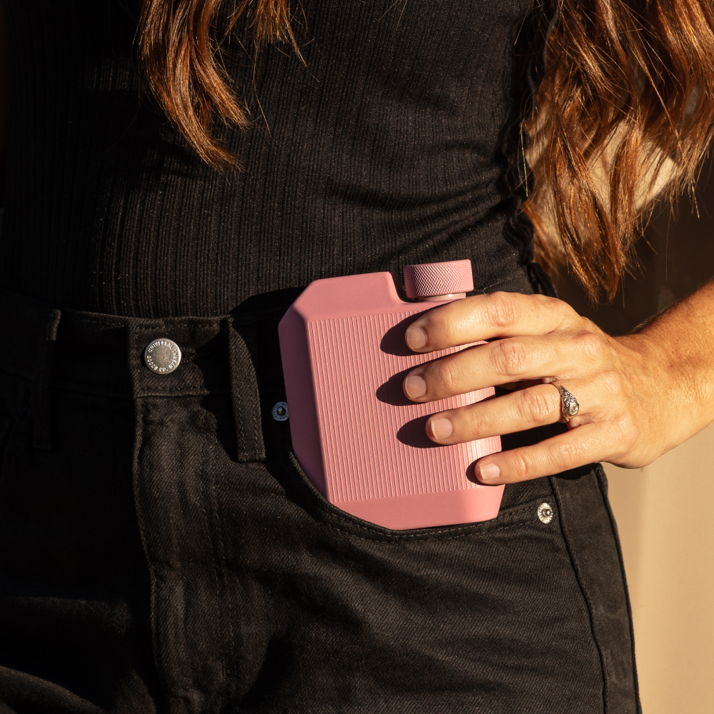 cool-flask-g3 28daceaaeae4--PDP-1-Desert-Rose-Flask.png