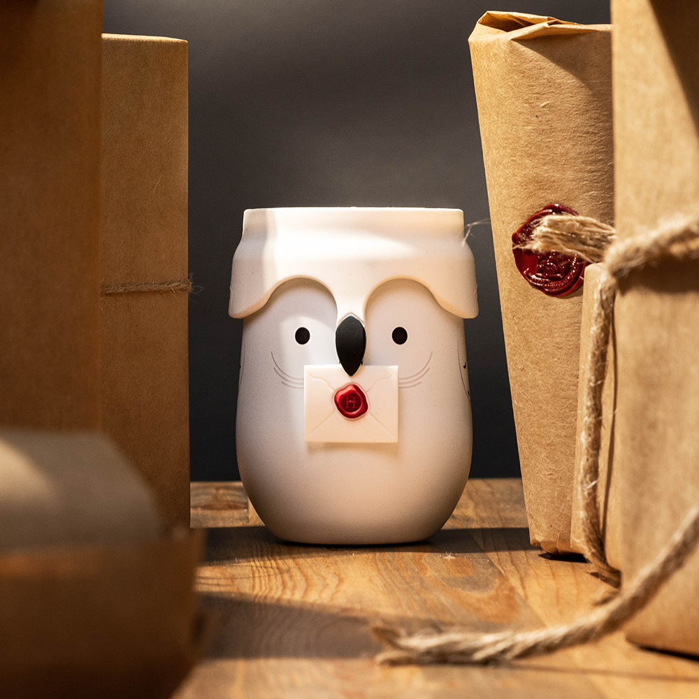 harry-potter-stemless-r7 422410dacf7c--Hedwig-Lifestyle-1.png